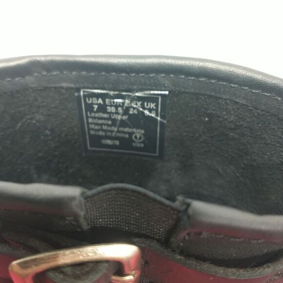 River Road Womens SZ 7 Twin Buckle Motorcycle Boots. Condition is Pre-owned - Picture 2 of 8